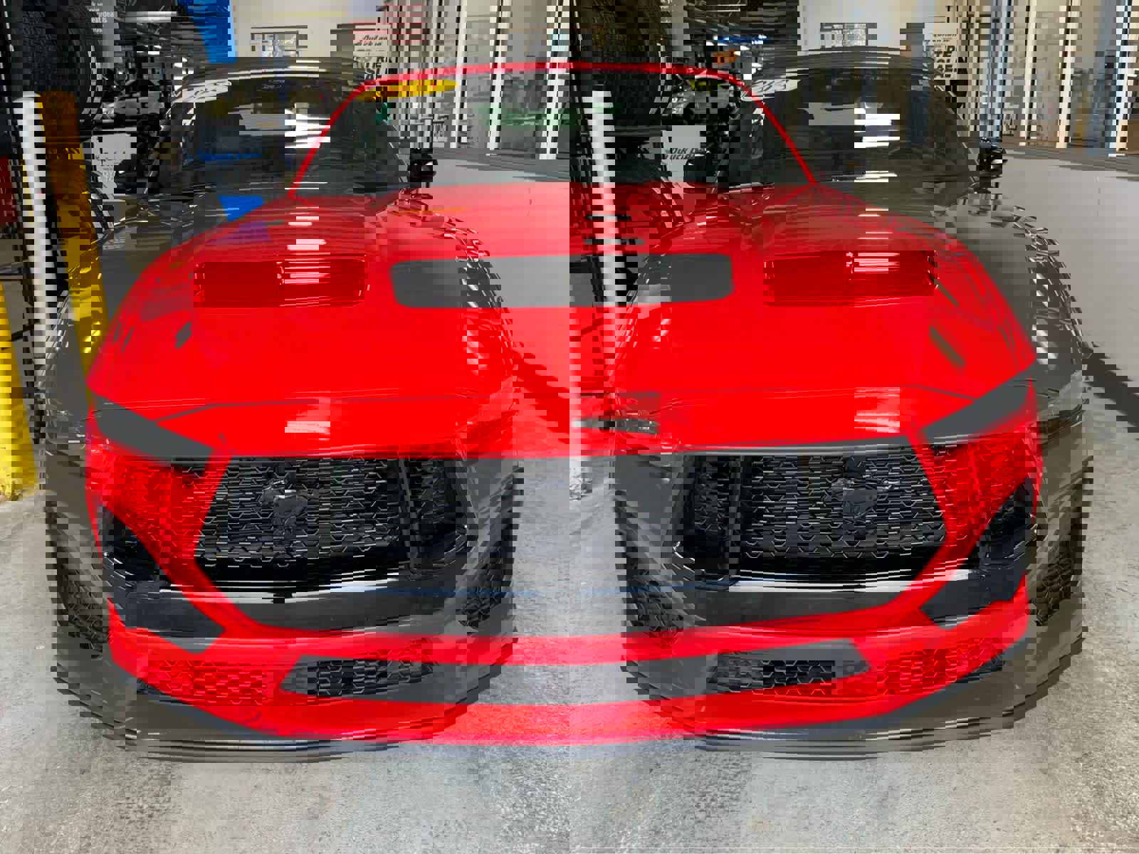 Used 2025 Ford Mustang GT Premium image 2