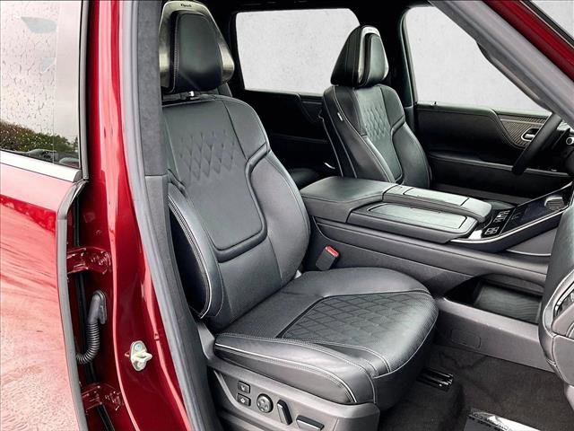 Used 2025 INFINITI QX80 Autograph image 9