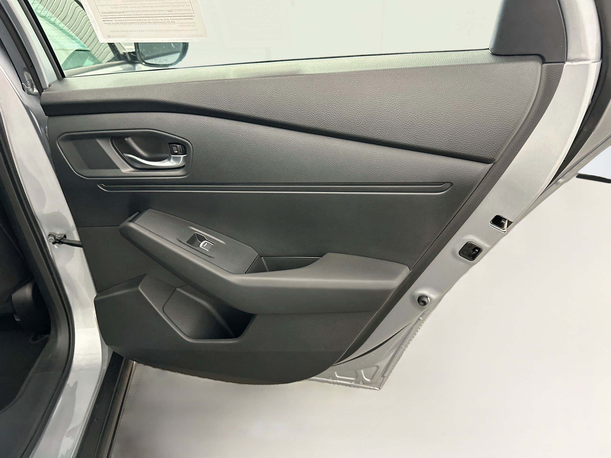 Used 2025 Honda Accord SE image 30