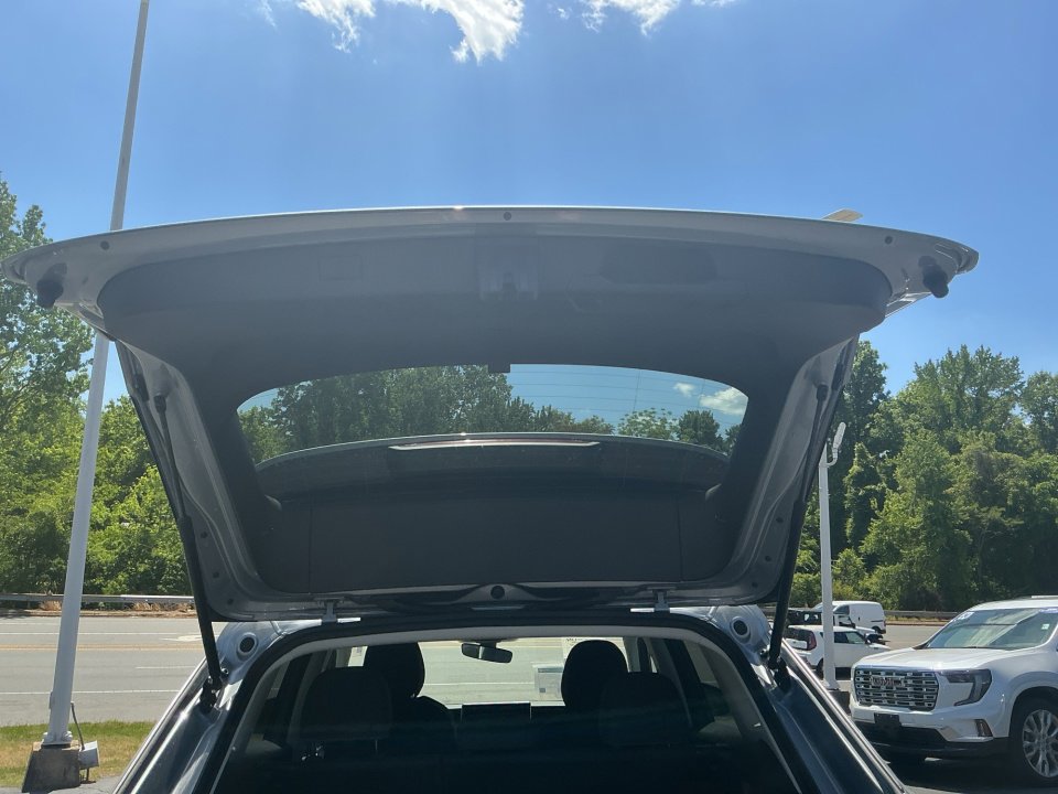 New 2026 Volkswagen Tiguan S FWD image 14