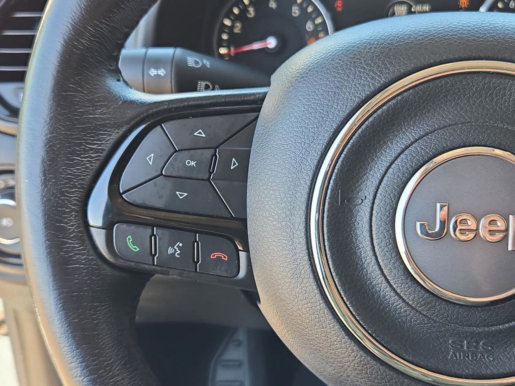 Used 2018 Jeep Renegade Altitude w/ UConnect 8.4 Nav Group image 22