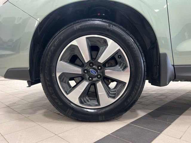 Used 2017 Subaru Forester 2.5i w/ Alloy Wheel Package image 16