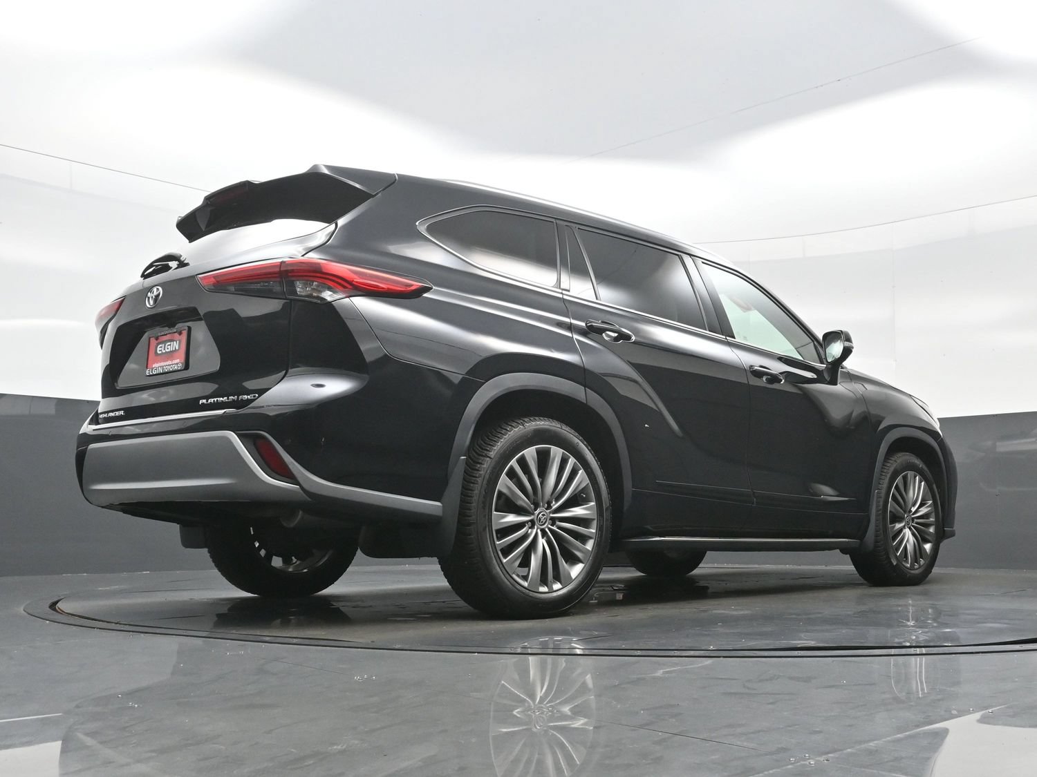 Used 2020 Toyota Highlander Platinum AWD/4WD image 35