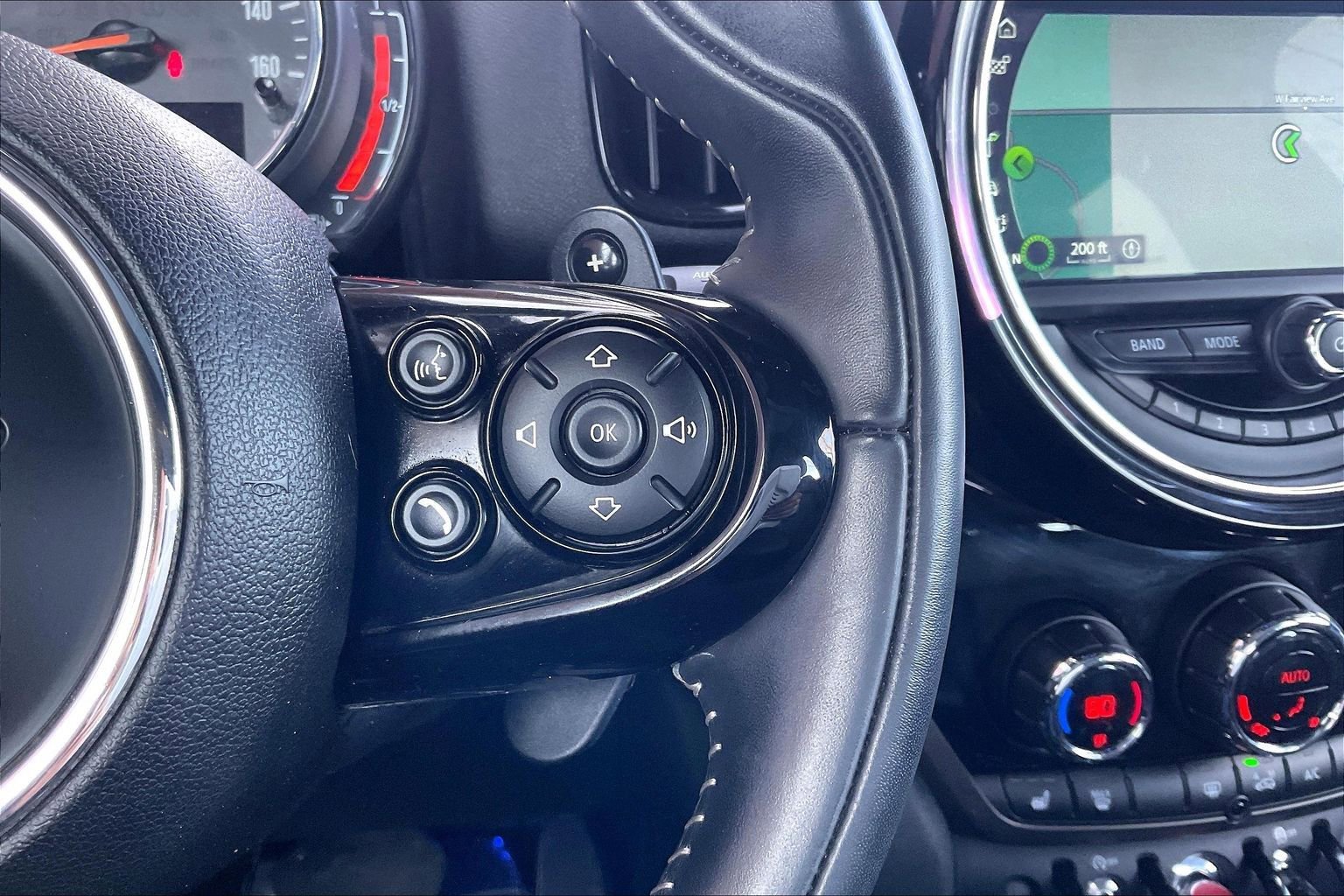 Used 2019 MINI Cooper Countryman S w/ Yin Yang Edition image 11