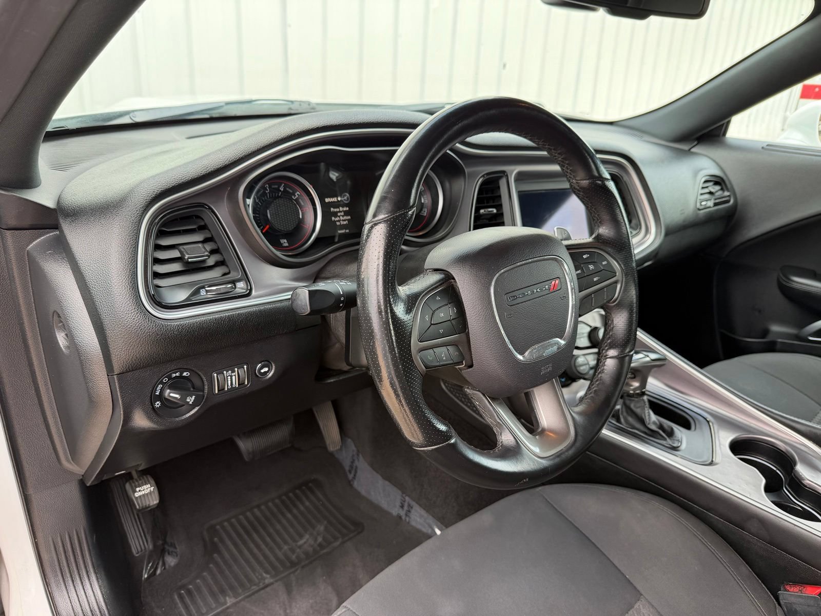 Used 2019 Dodge Challenger R/T RWD image 17