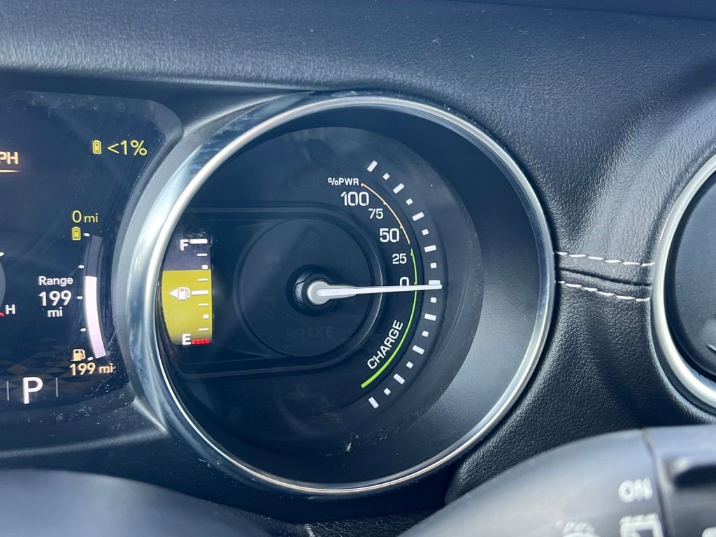 Used 2022 Jeep Wrangler Unlimited Sahara w/ Cold Weather Group image 24