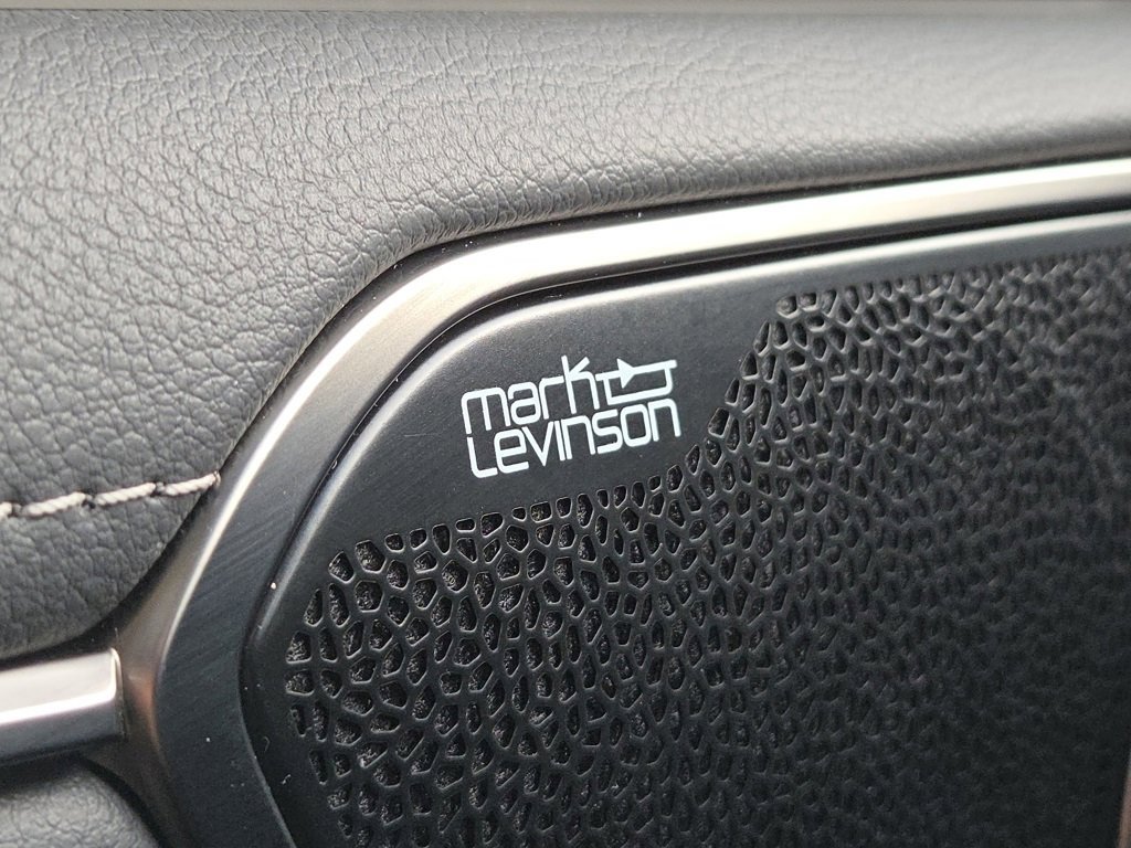 Certified 2024 Lexus ES 300h Ultra Luxury w/ Accessory Package (Z1) image 21