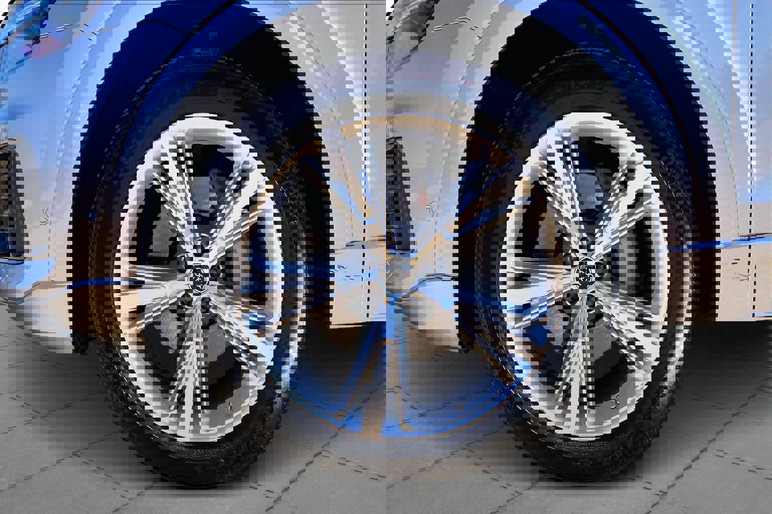 Used 2022 Audi Q8 Premium image 10