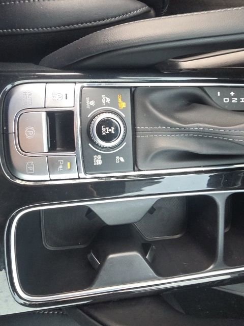 Used 2024 Kia Telluride SX Prestige X-Line image 7