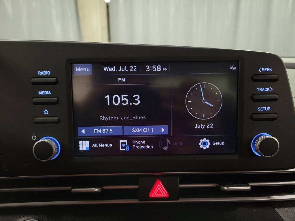 Used 2023 Hyundai Elantra SEL FWD image 19