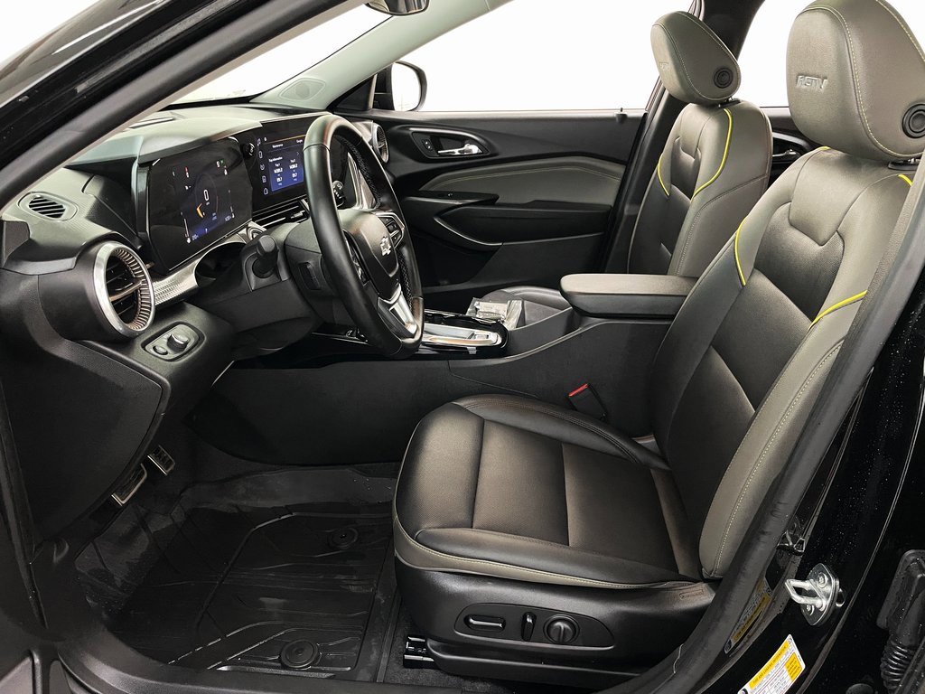 Certified 2024 Chevrolet Trax ACTIV w/ Sunroof Package image 8