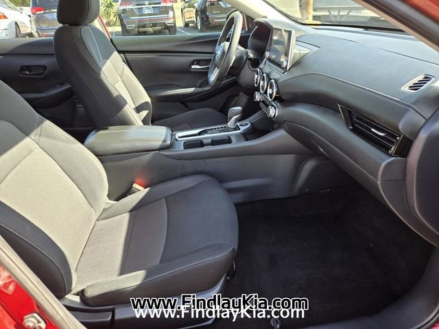 Used 2024 Nissan Sentra SV FWD image 18