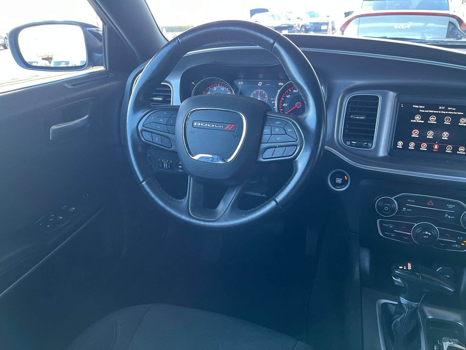 Used 2022 Dodge Charger SXT image 34