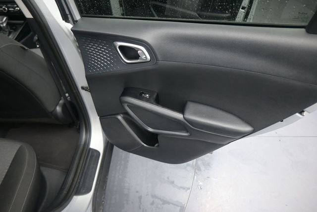 Used 2020 Kia Soul S FWD image 15