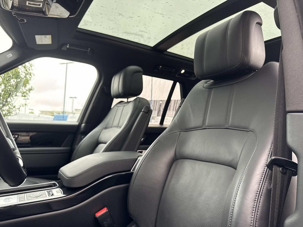 Used 2019 Land Rover Range Rover HSE AWD/4WD image 21