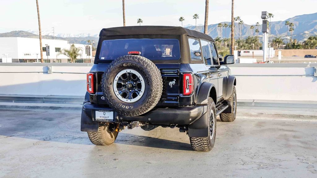 Used 2024 Ford Bronco Badlands AWD/4WD image 9