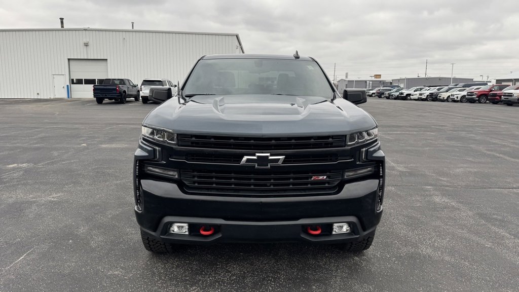 Used 2020 Chevrolet Silverado 1500 LT Trail Boss w/ Convenience Package image 2