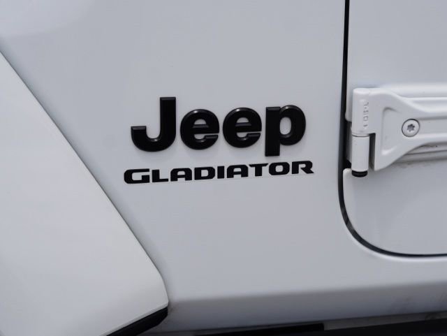 Used 2021 Jeep Gladiator Sport AWD/4WD image 9