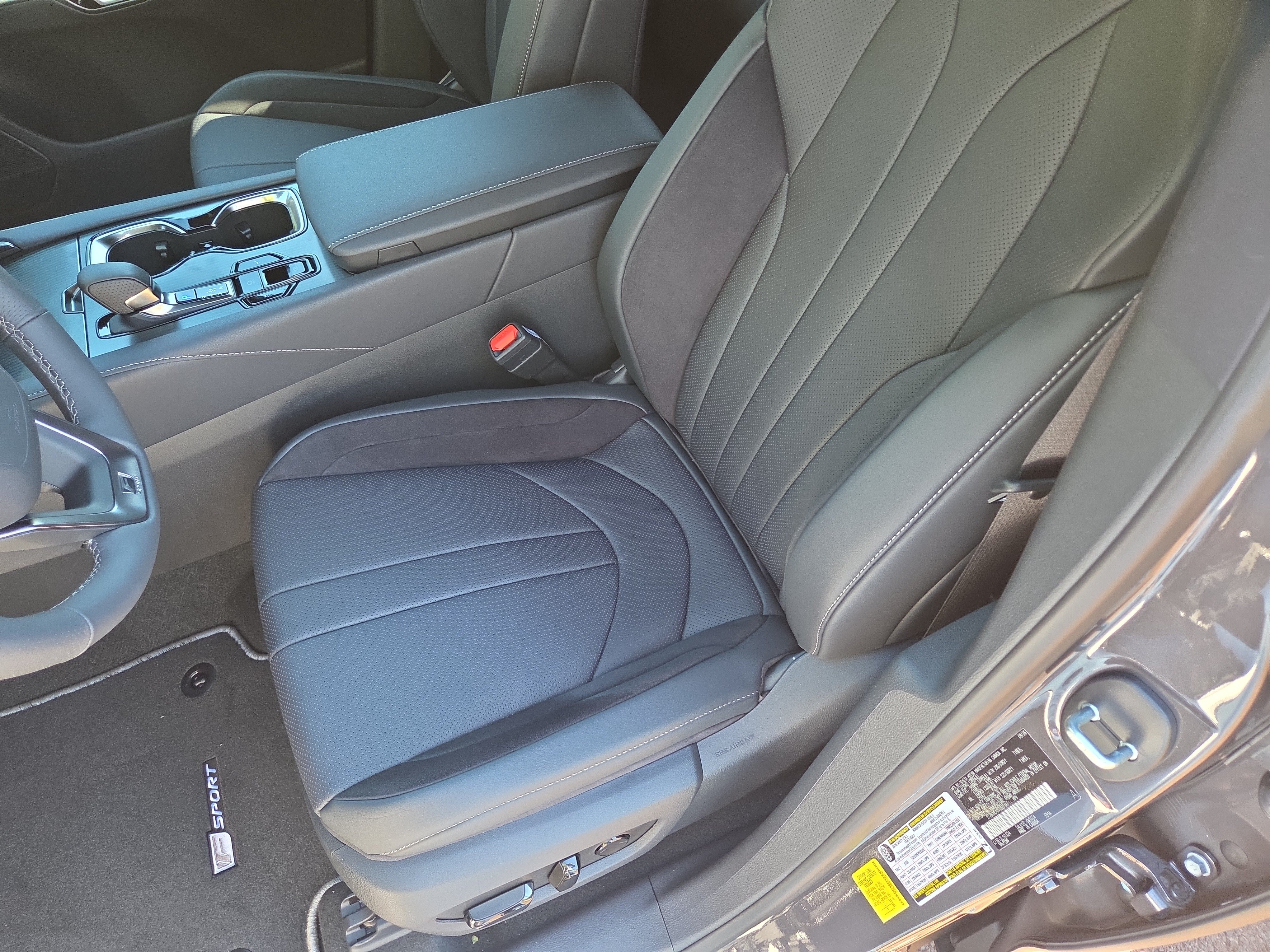 New 2026 Lexus RX 500h F Sport AWD/4WD image 7