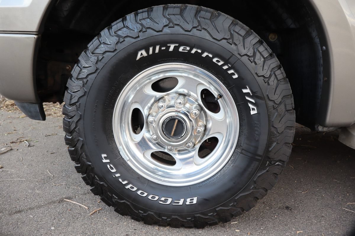 Used 2005 Ford Excursion Limited AWD/4WD image 41