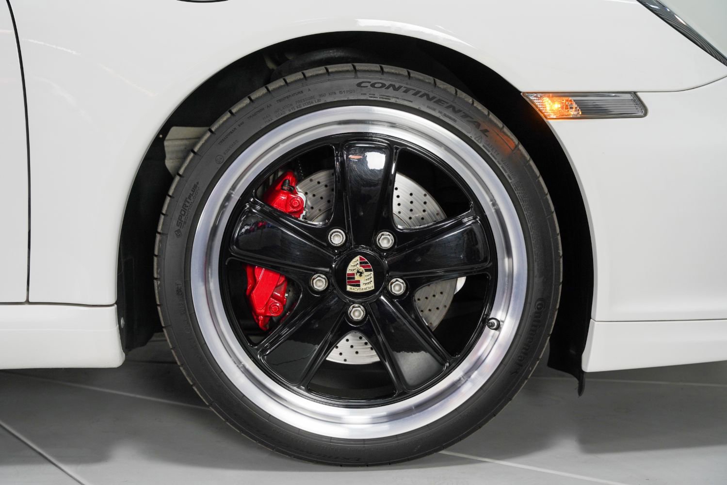 Used 2012 Porsche 911 Carrera image 24