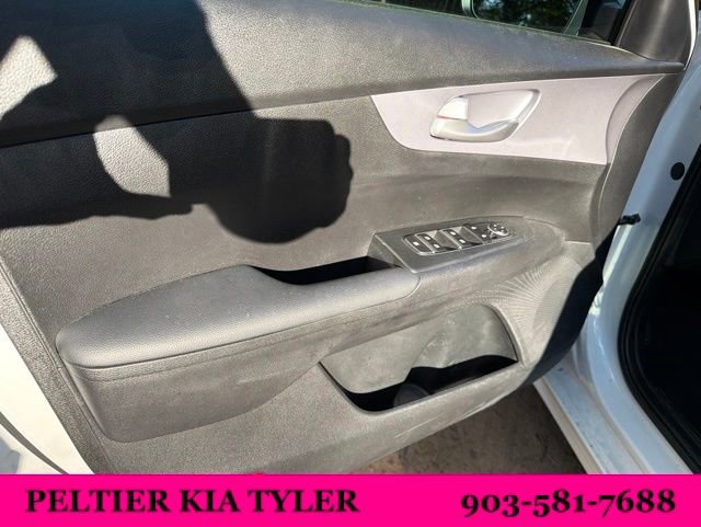 Certified 2024 Kia Forte LXS w/ LXS Technology Package FWD image 15