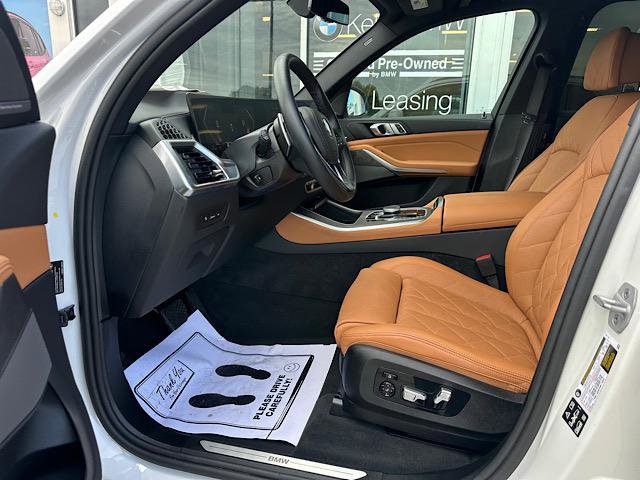 Certified 2025 BMW X5 xDrive40i w/ Climate Comfort Package AWD/4WD image 12