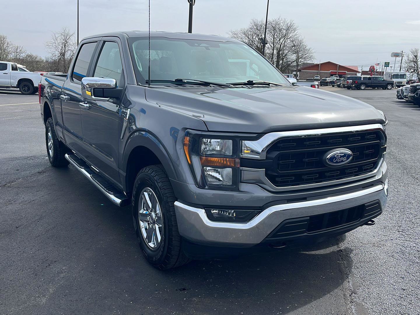 Used 2023 Ford F150 XLT w/ Trailer Tow Package image 7