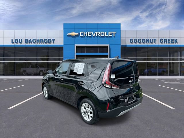 Used 2024 Kia Soul LX w/ Option Group 015 FWD image 6