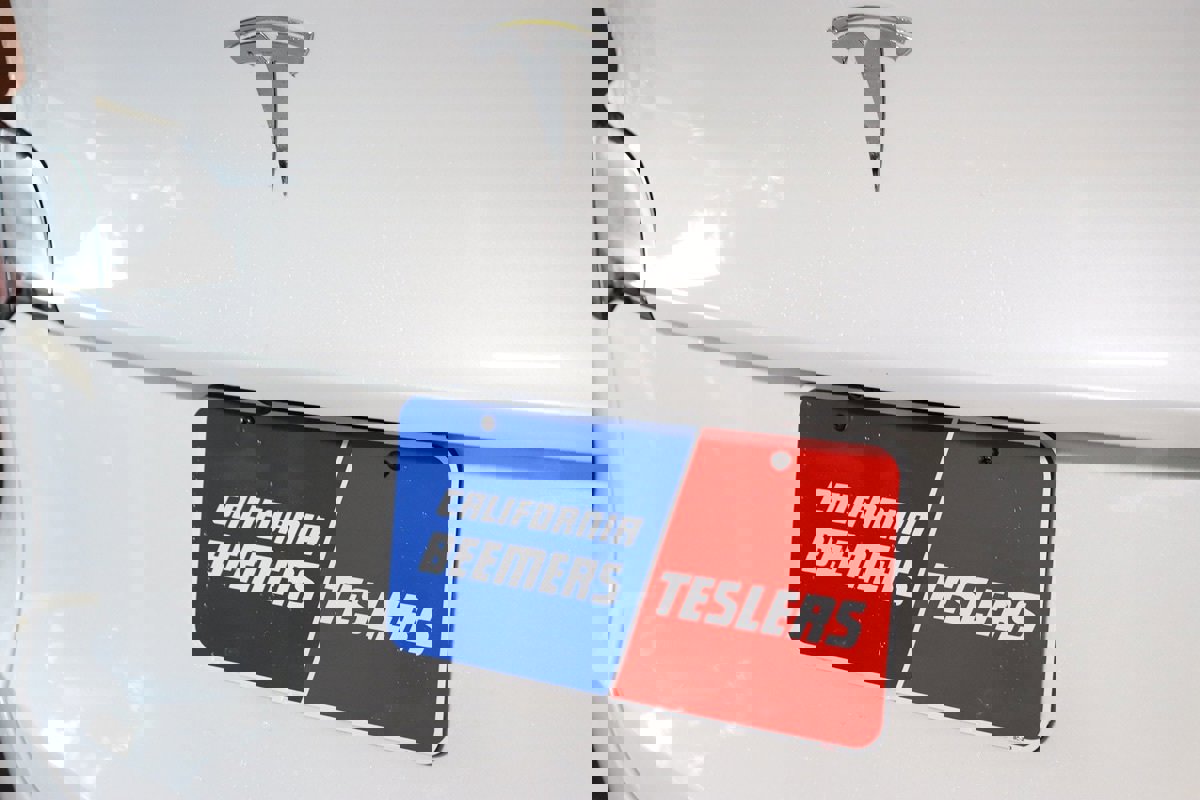 Used 2022 Tesla Model Y Long Range image 17