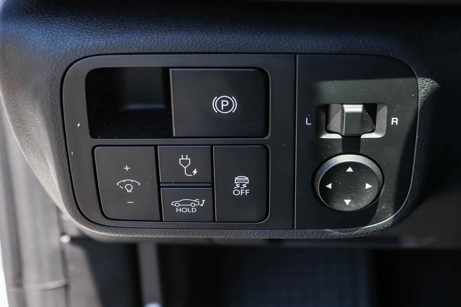 Used 2024 Hyundai Ioniq 6 SE RWD image 31