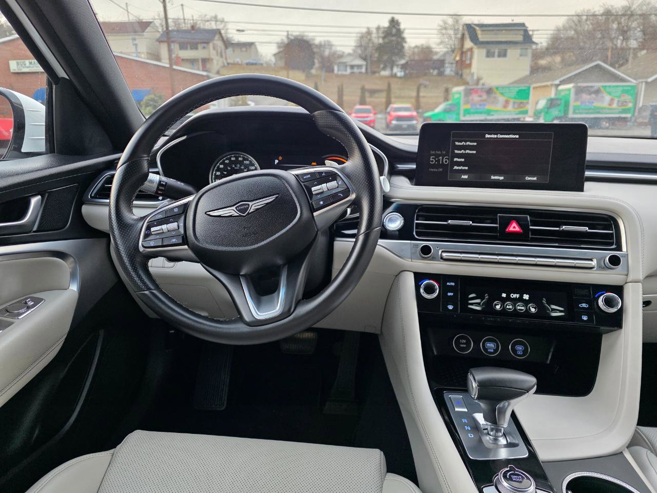 Used 2024 Genesis G70 2.5T image 18