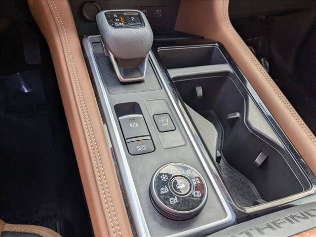 Certified 2023 Nissan Pathfinder Platinum AWD/4WD image 12