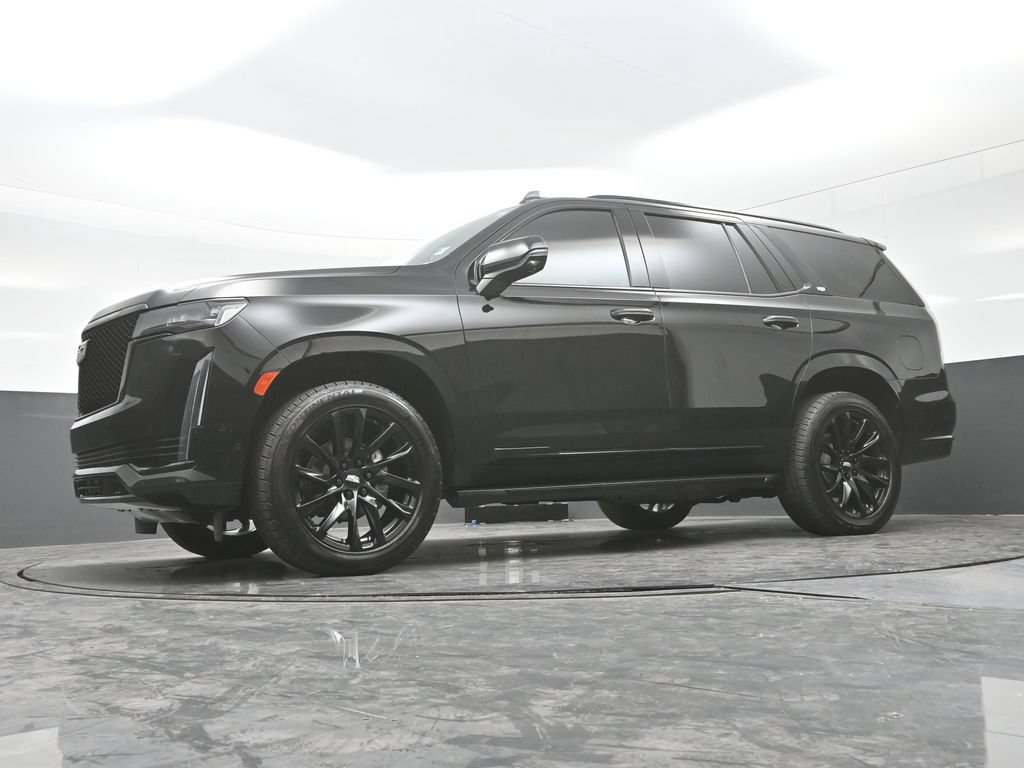 Certified 2022 Cadillac Escalade Sport w/ Touring Package AWD/4WD image 27