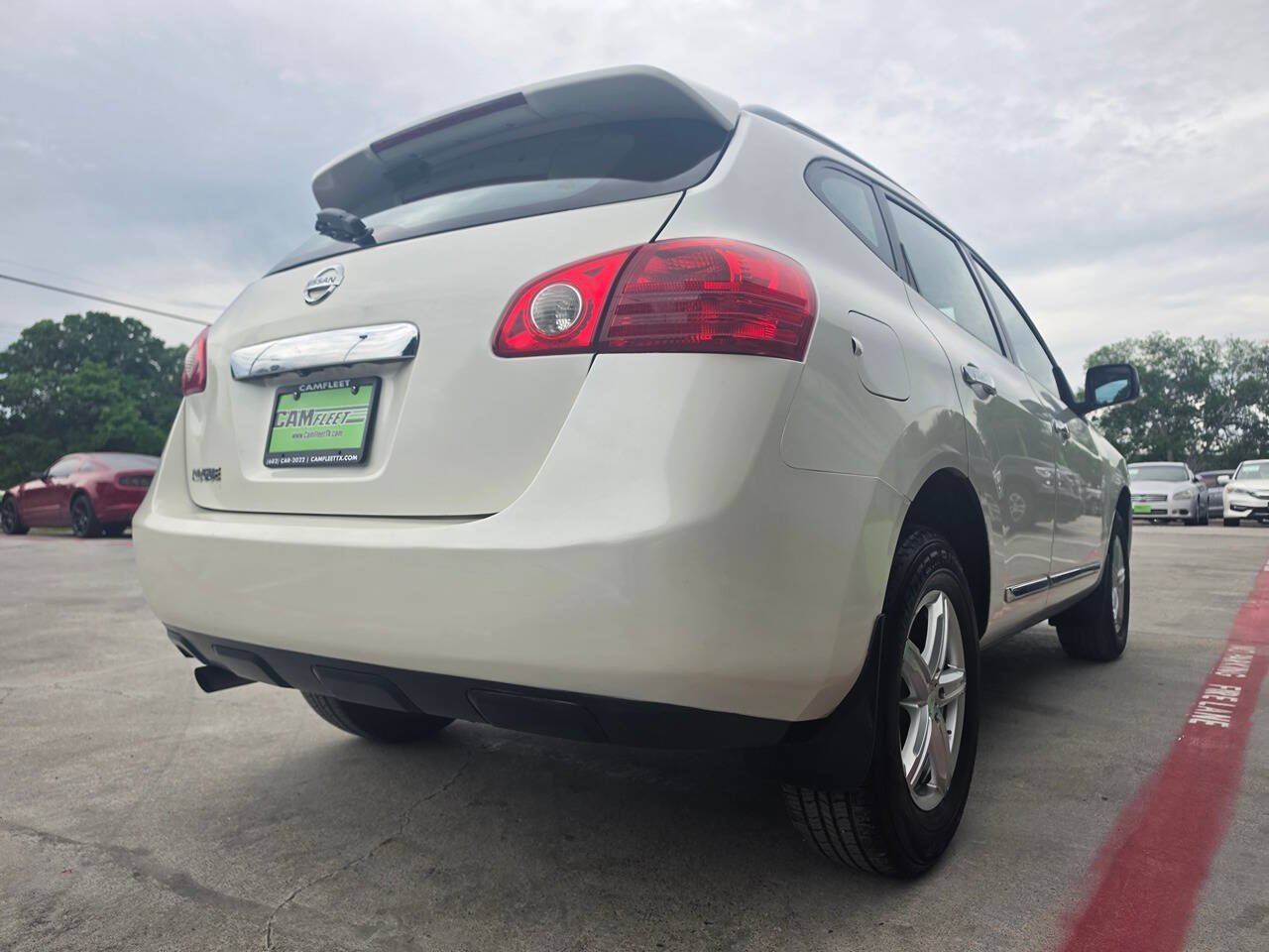 Used 2015 Nissan Rogue S w/ Convenience Package FWD image 11