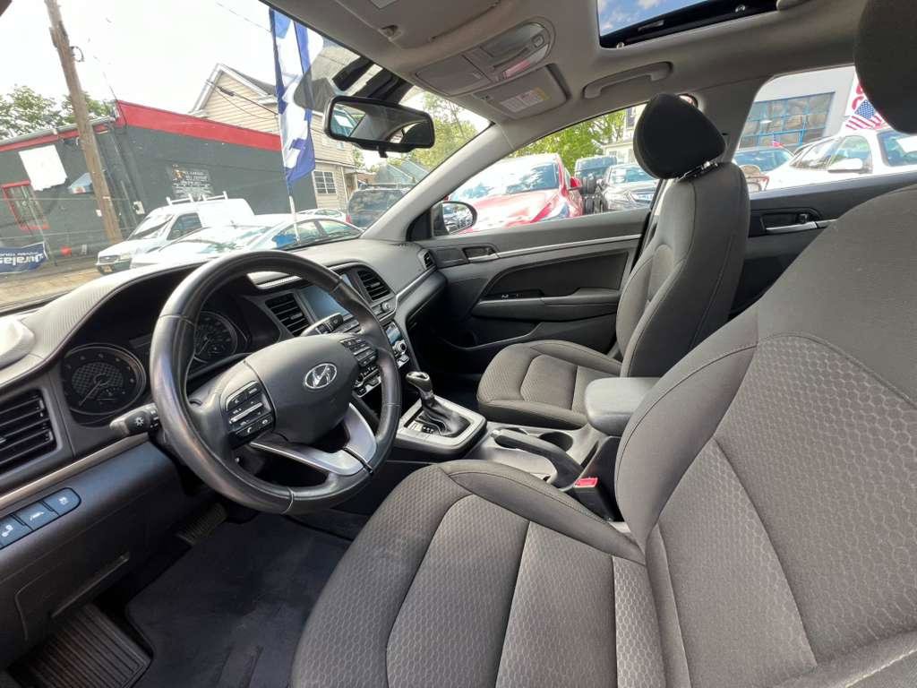 Used 2019 Hyundai Elantra Value Edition w/ Cargo Package FWD image 19