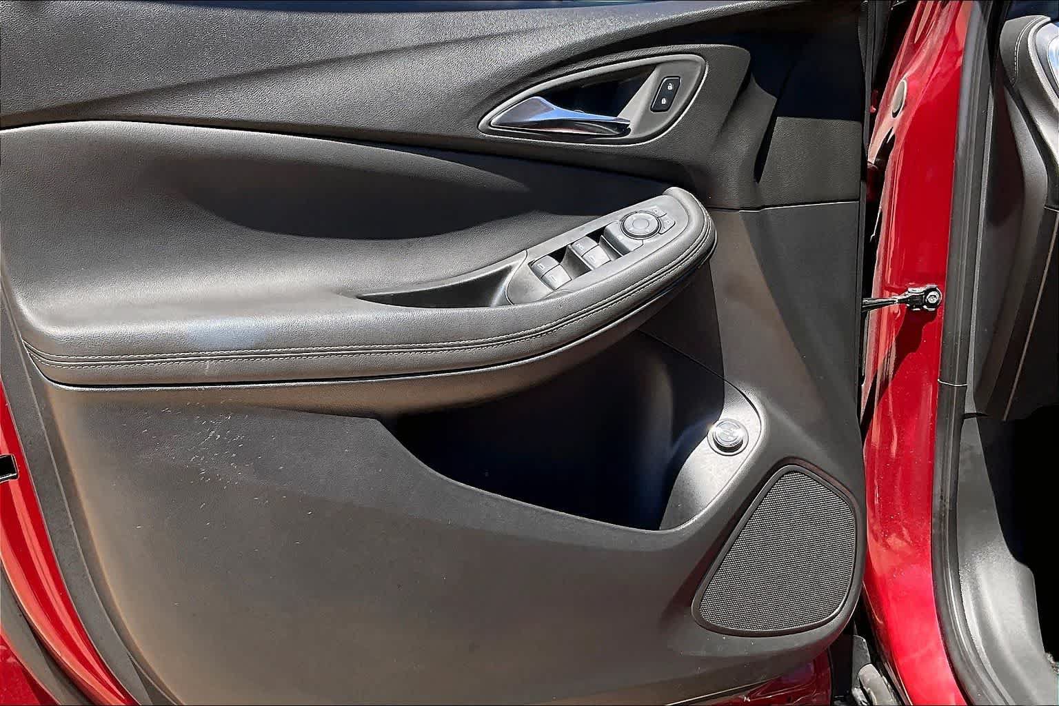 Used 2024 Buick Encore GX Sport Touring w/ Comfort Package FWD image 21