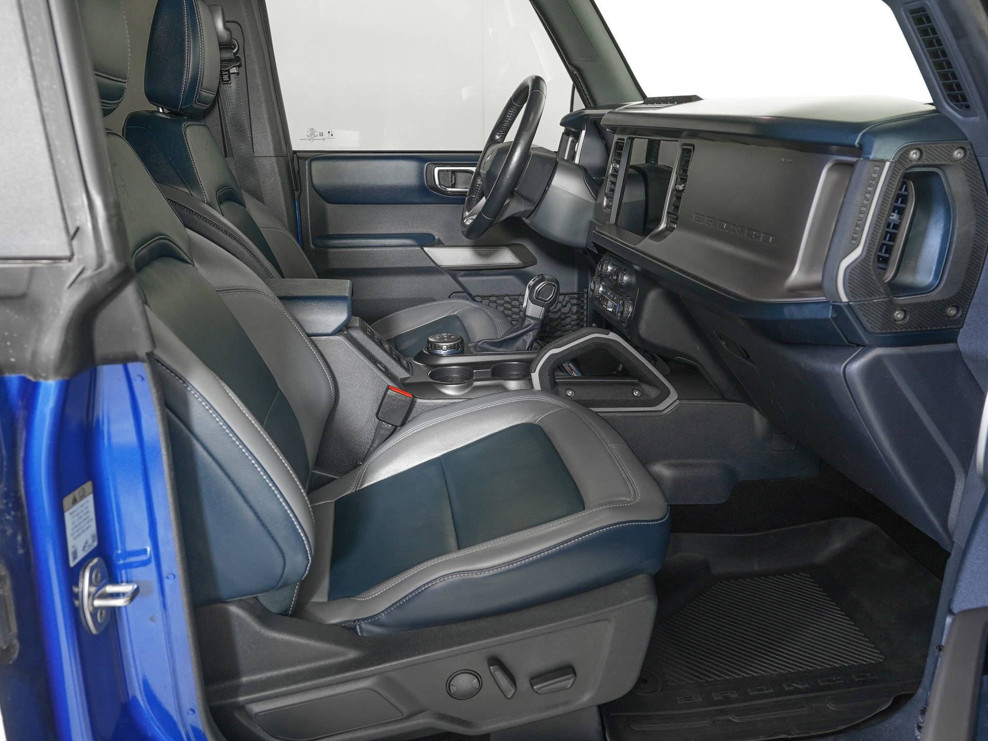 Used 2021 Ford Bronco First Edition AWD/4WD image 7