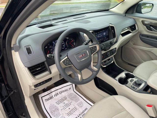 Used 2023 GMC Terrain Denali w/ Denali Premium Package AWD/4WD image 14