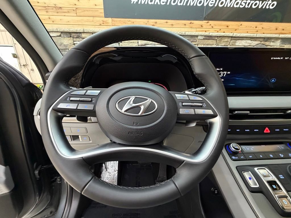 Used 2023 Hyundai Palisade SEL image 17