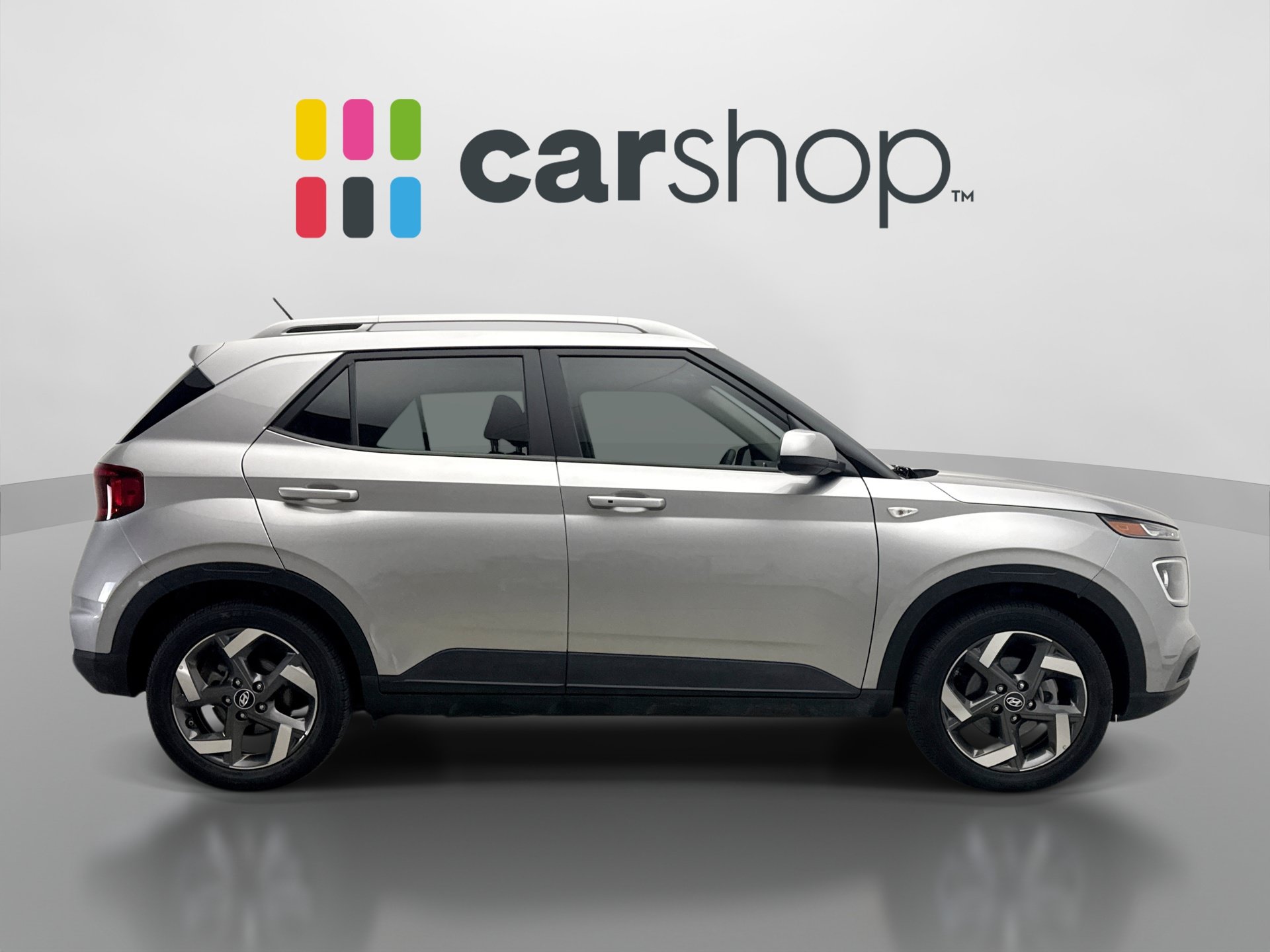 Used 2026 Hyundai Venue SEL FWD image 6