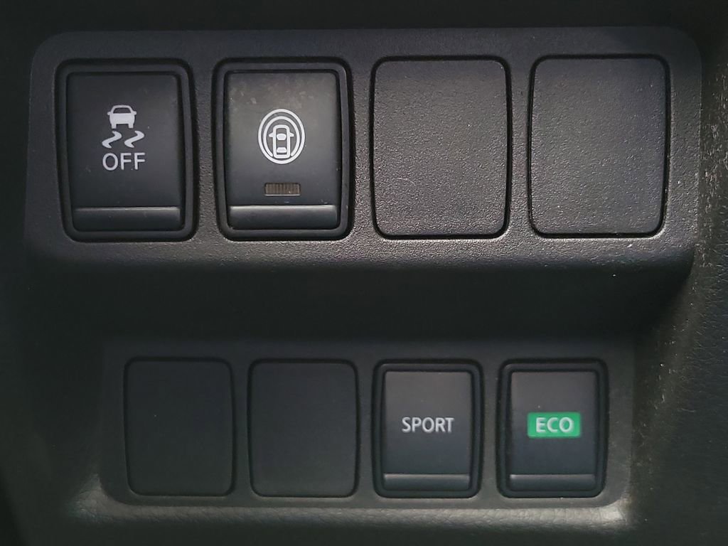 Used 2022 Nissan Rogue Sport S image 20