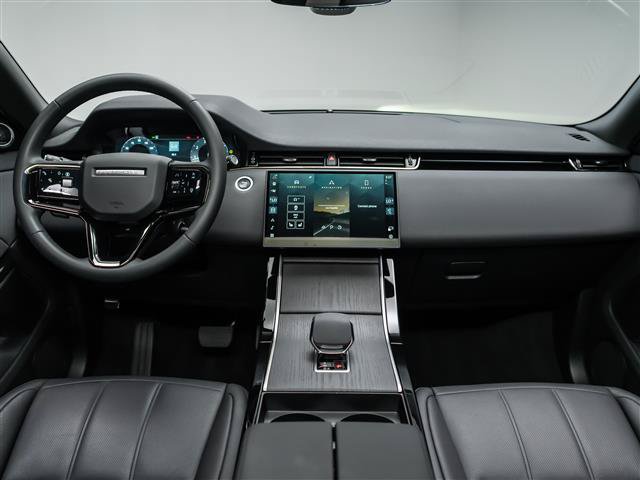 Used 2026 Land Rover Range Rover Evoque S AWD/4WD image 18