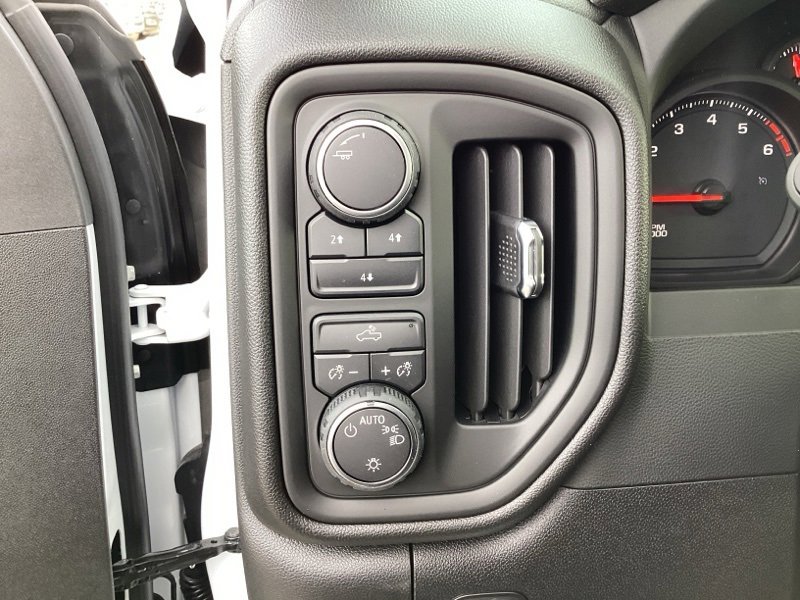 New 2026 Chevrolet Silverado 2500 Custom w/ Custom Convenience Package image 30