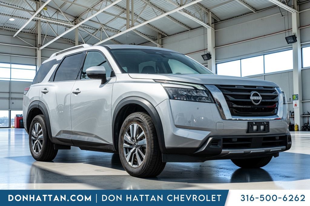 Used 2025 Nissan Pathfinder SL image 36