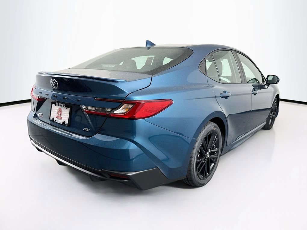 Used 2026 Toyota Camry SE FWD image 10