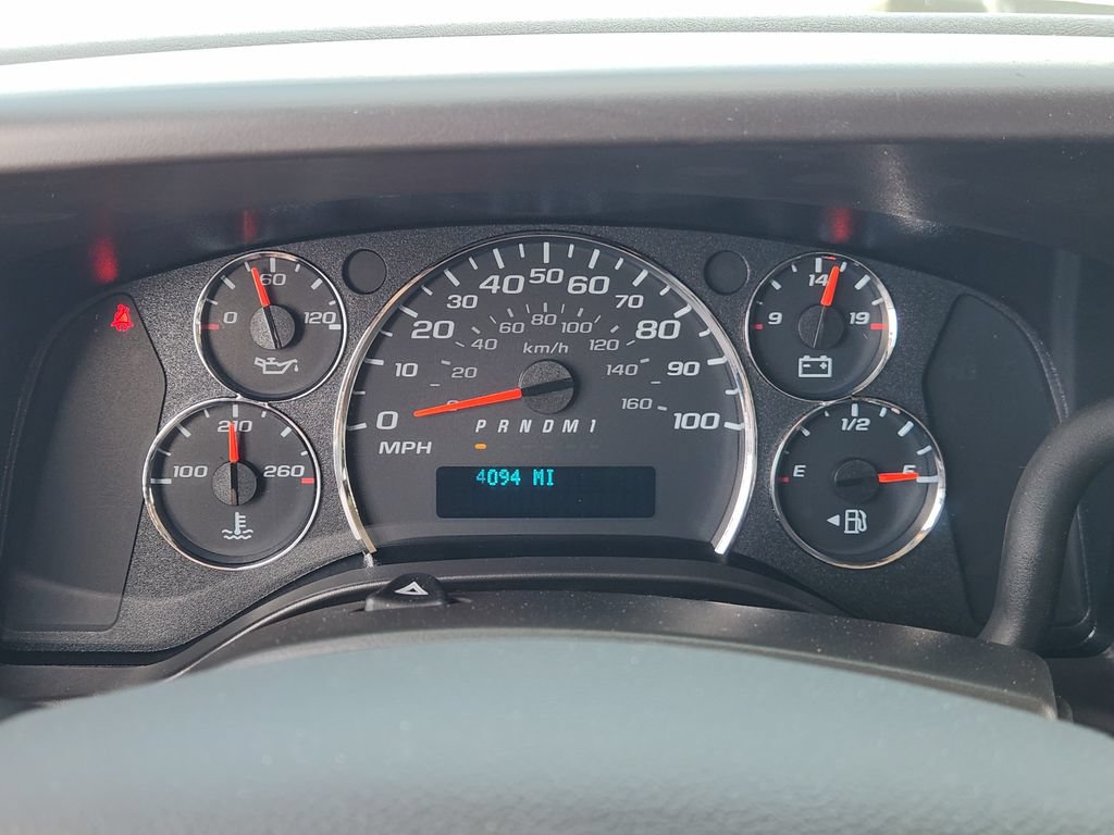 Used 2025 Chevrolet Express 3500 LS RWD image 15