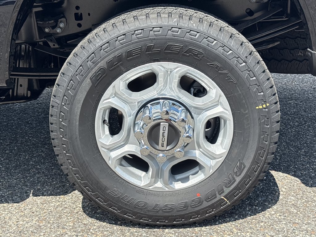 New 2026 Ford F250 XLT w/ 360-Degree Camera Package AWD/4WD image 23
