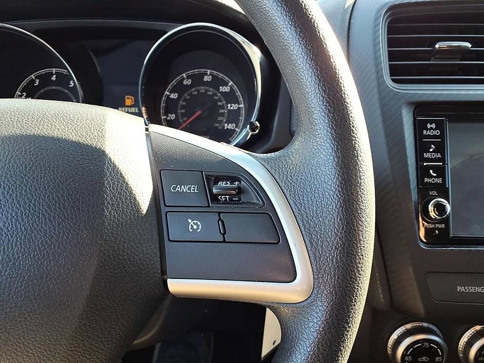 Used 2023 Mitsubishi Outlander Sport ES AWD/4WD image 28