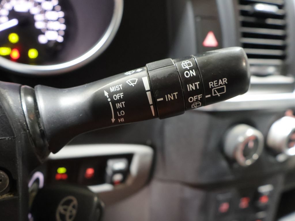 Used 2019 Toyota Sequoia Platinum AWD/4WD image 39